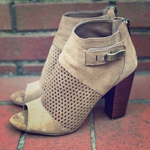 DV by Dolce Vita Marana Open Toe Booties 6.5